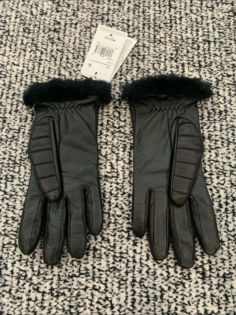 NWT UGG Black Quilted Leather Gloves with Shearling Cuff